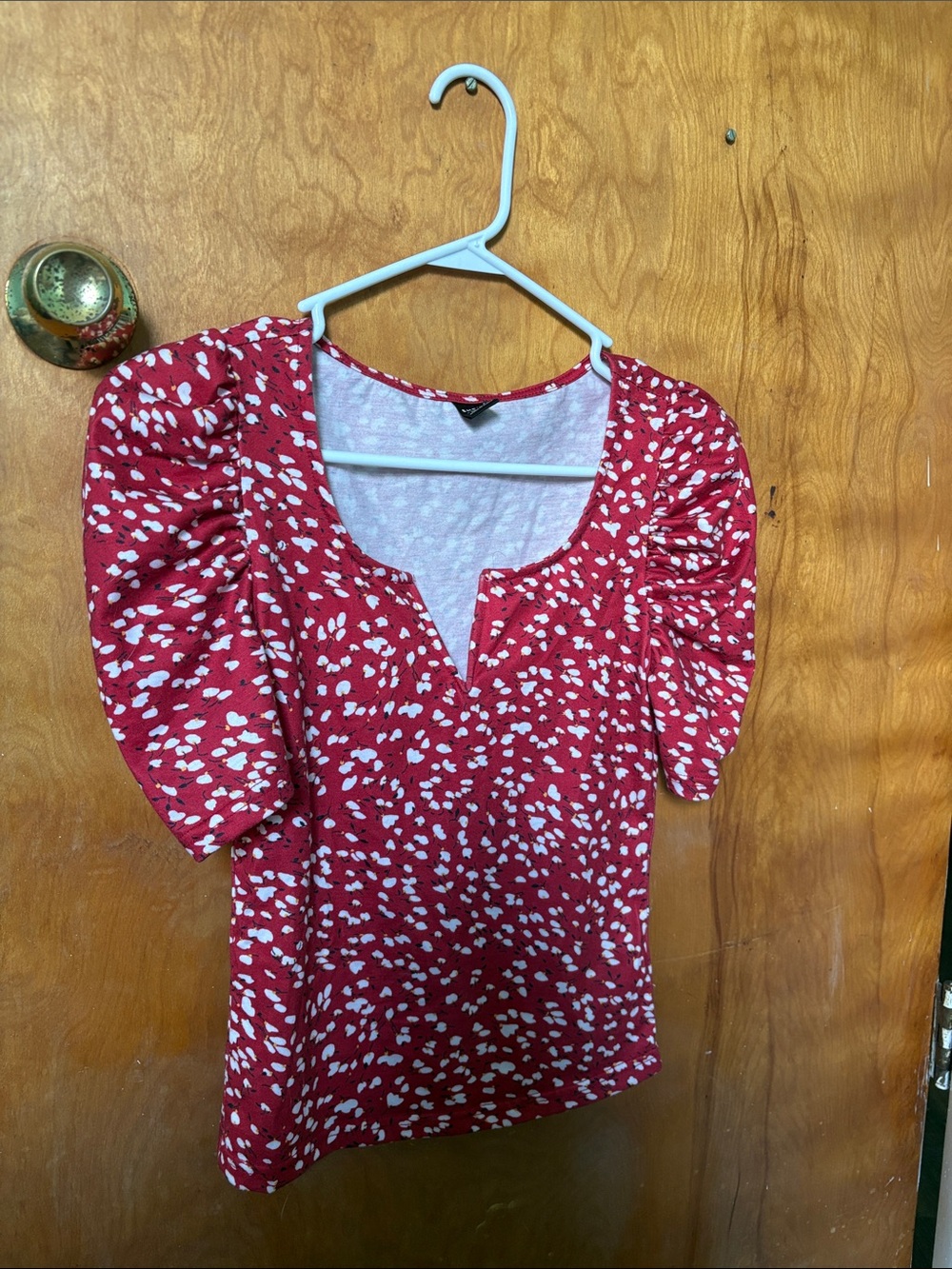 Crimped sleeve blouse